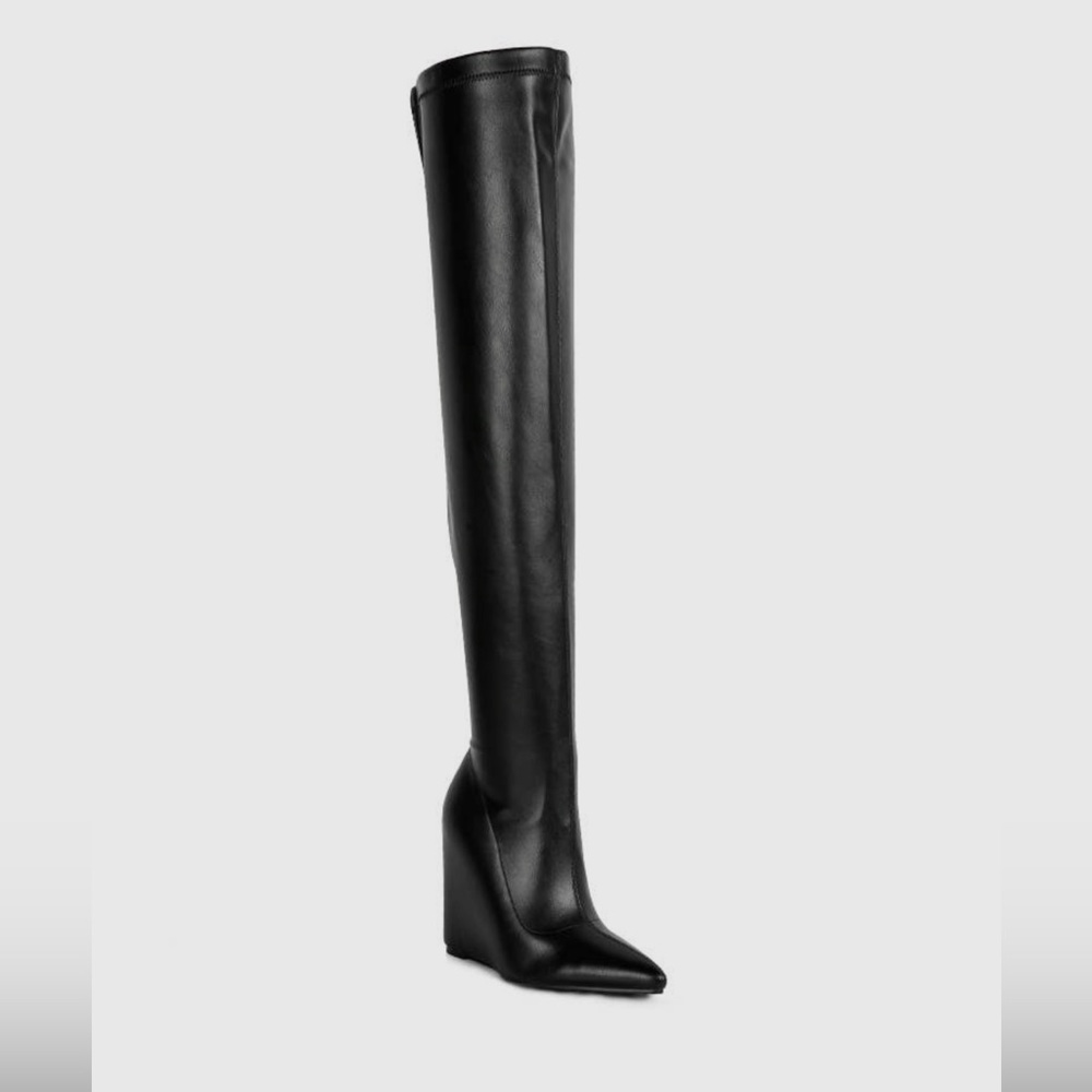 Knee high leather boots